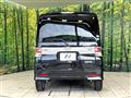 2011 Daihatsu Tanto