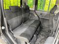 2011 Daihatsu Tanto
