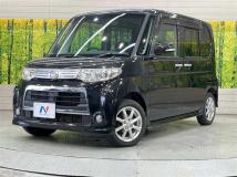 2011 Daihatsu Tanto