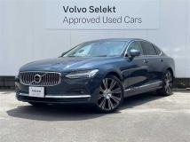 2022 Volvo S90
