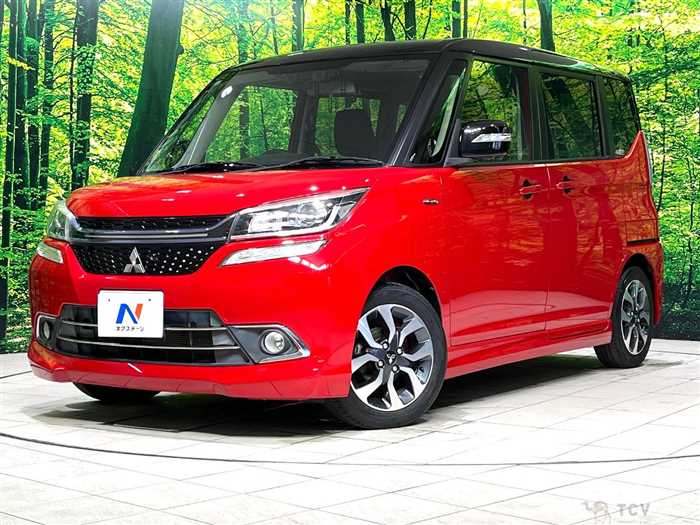 2017 Mitsubishi Delica D2