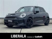 2023 BMW MINI