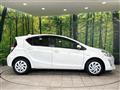 2016 Toyota AQUA