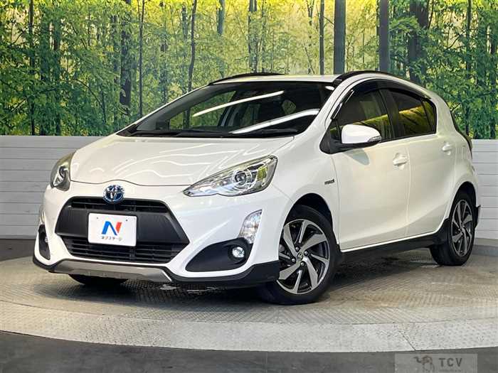 2016 Toyota AQUA