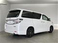 2014 Toyota Vellfire
