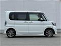 2017 Daihatsu Tanto