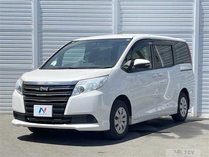 2015 Toyota Noah