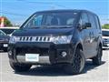 2018 Mitsubishi Delica D5