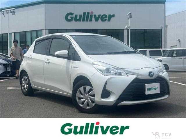2017 Toyota Vitz