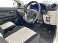 2017 Daihatsu Mira Es