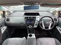 2013 Toyota PRIUS α