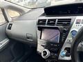 2013 Toyota PRIUS α