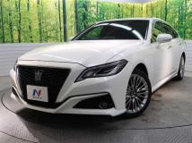 2020 Toyota Crown Hybrid