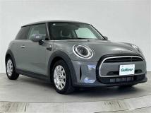 2022 BMW MINI