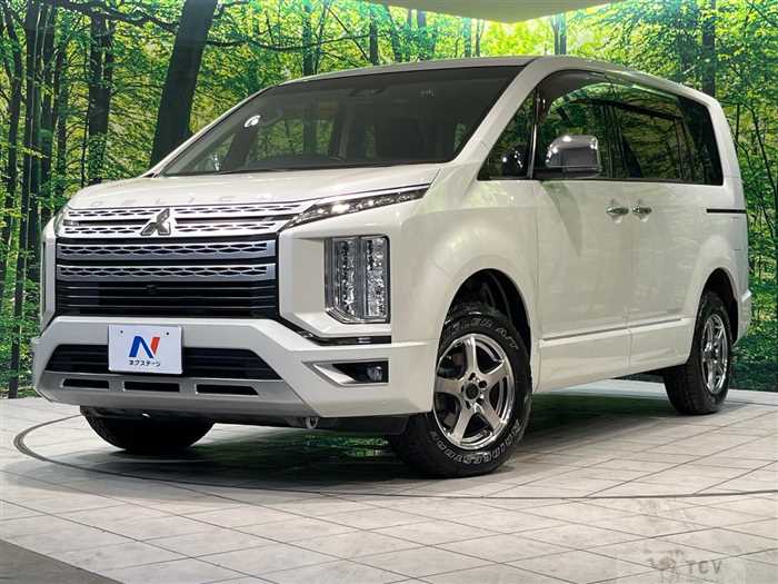 2019 Mitsubishi Delica D5