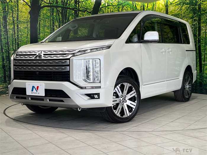 2019 Mitsubishi Delica D5