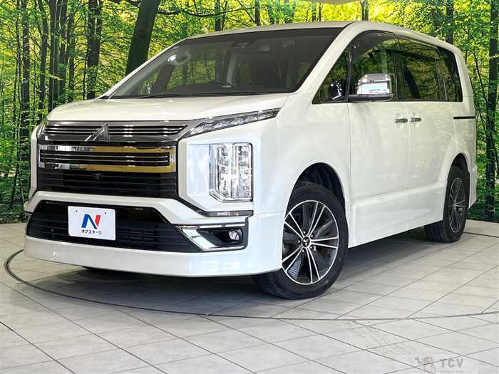 2020 Mitsubishi Delica D5
