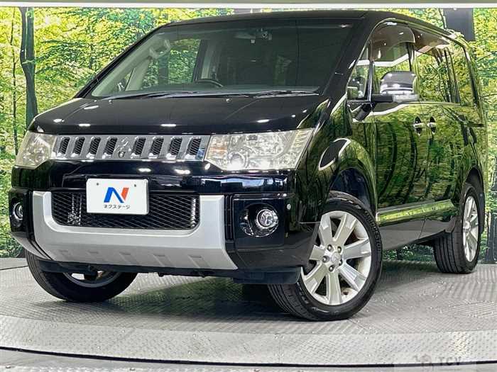 2010 Mitsubishi Delica D5