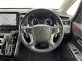 2019 Mitsubishi Delica D5