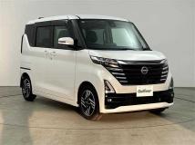 2023 Nissan ROOX