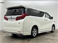 2019 Toyota Alphard Hybrid
