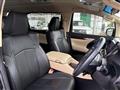 2016 Toyota Alphard Hybrid