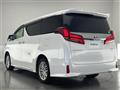 2020 Toyota Alphard Hybrid