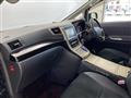 2014 Toyota Vellfire