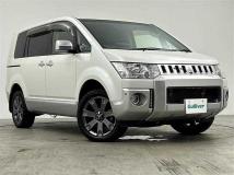 2019 Mitsubishi Delica D5