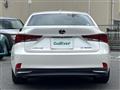 2017 Lexus IS