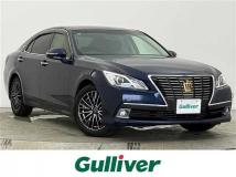 2014 Toyota Crown Royal Series