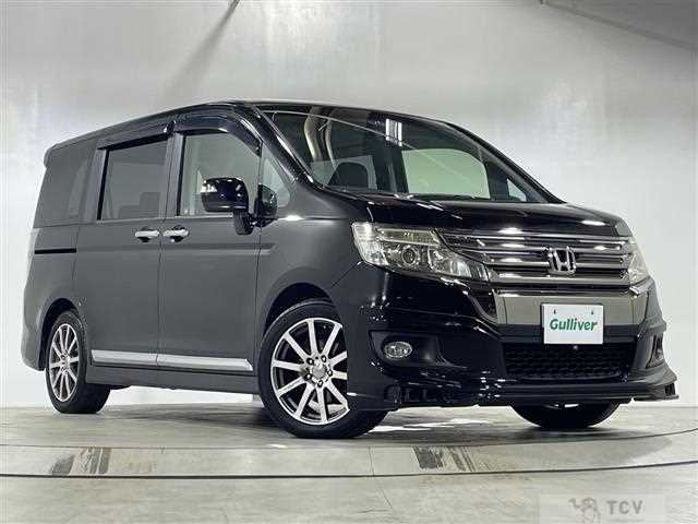 2013 Honda Step WGN