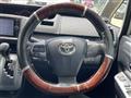 2013 Toyota Voxy