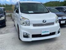 2013 Toyota Voxy