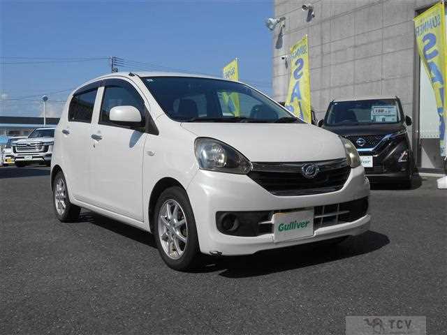 2013 Daihatsu Mira Es