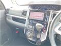 2017 Daihatsu Tanto