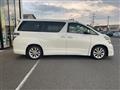2010 Toyota Vellfire