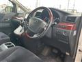 2010 Toyota Vellfire