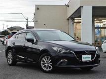 2014 Mazda Axela