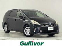 2012 Toyota PRIUS α