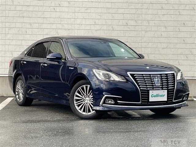 2017 Toyota Crown Hybrid