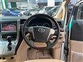 2014 Toyota Alphard