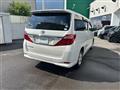 2014 Toyota Alphard