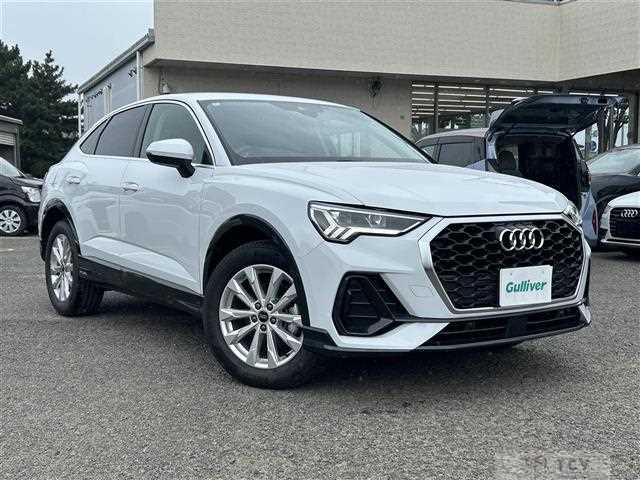 2022 Audi Q3