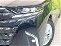 2025 Toyota Alphard Hybrid