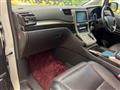 2014 Toyota Alphard Hybrid