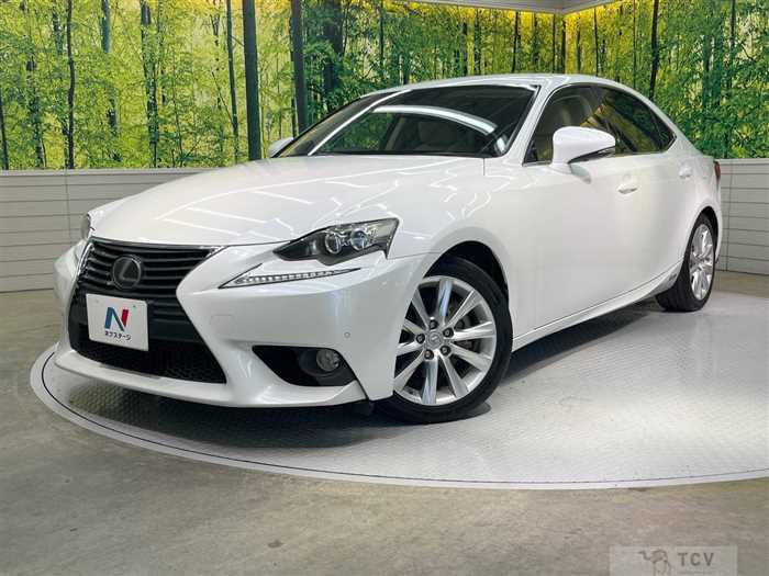 2013 Lexus IS
