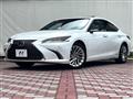 2019 Lexus ES