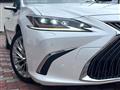 2019 Lexus ES