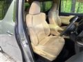 2015 Toyota Alphard Hybrid